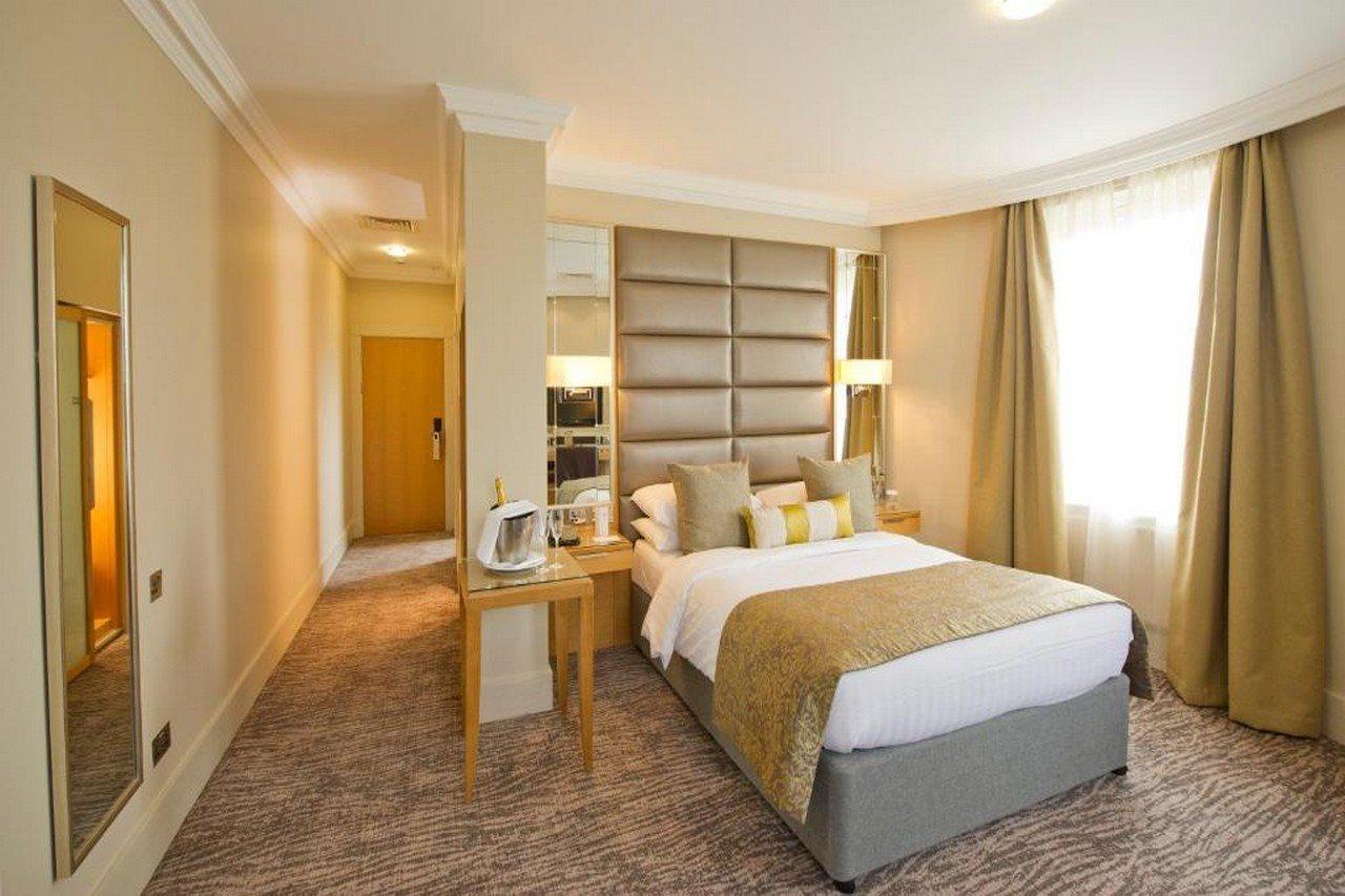 Woodlands Park Hotel Собхэм Экстерьер фото