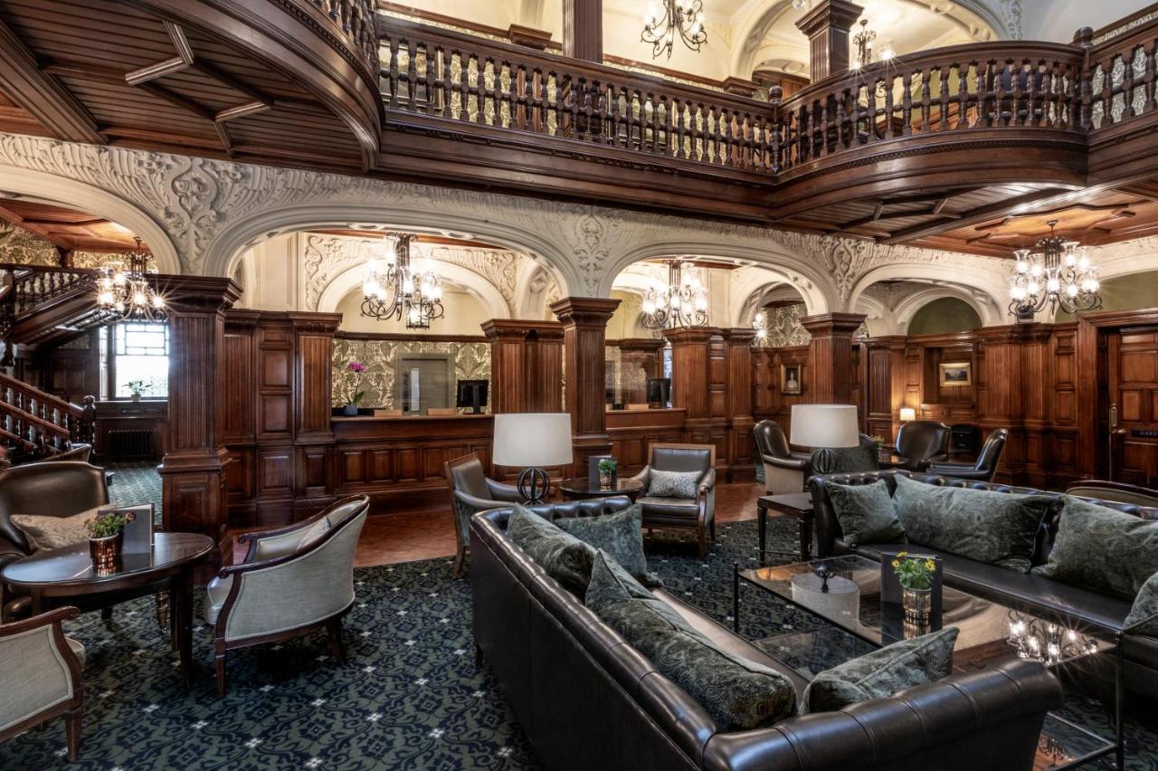 Woodlands Park Hotel Собхэм Экстерьер фото