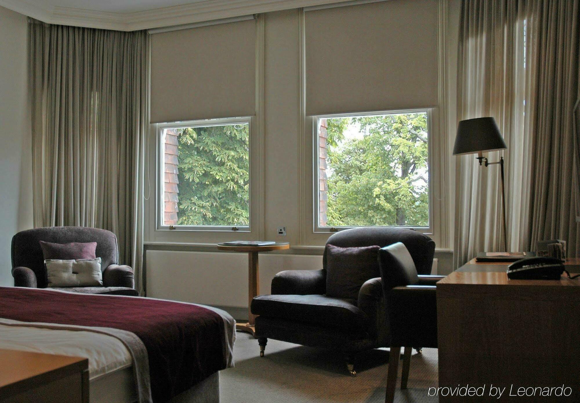 Woodlands Park Hotel Собхэм Экстерьер фото