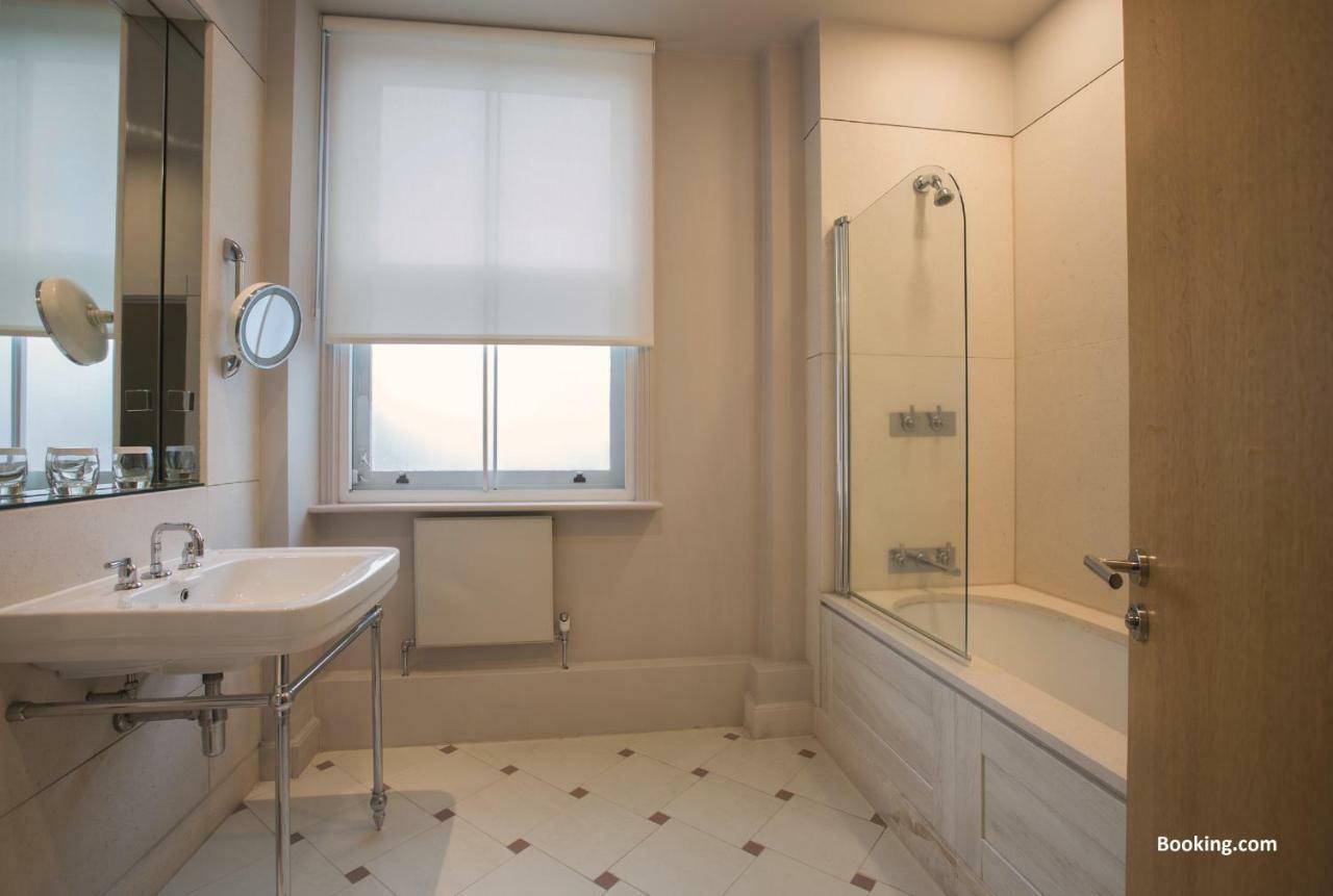Woodlands Park Hotel Собхэм Экстерьер фото